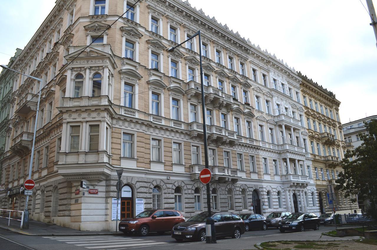 Valentina Apartments Prague Exterior photo